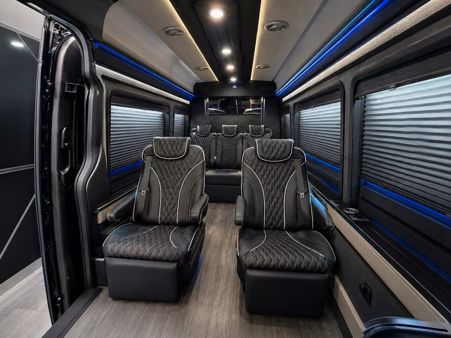 berkeleycharterbus com is here for berkeley corporate groups flying for business